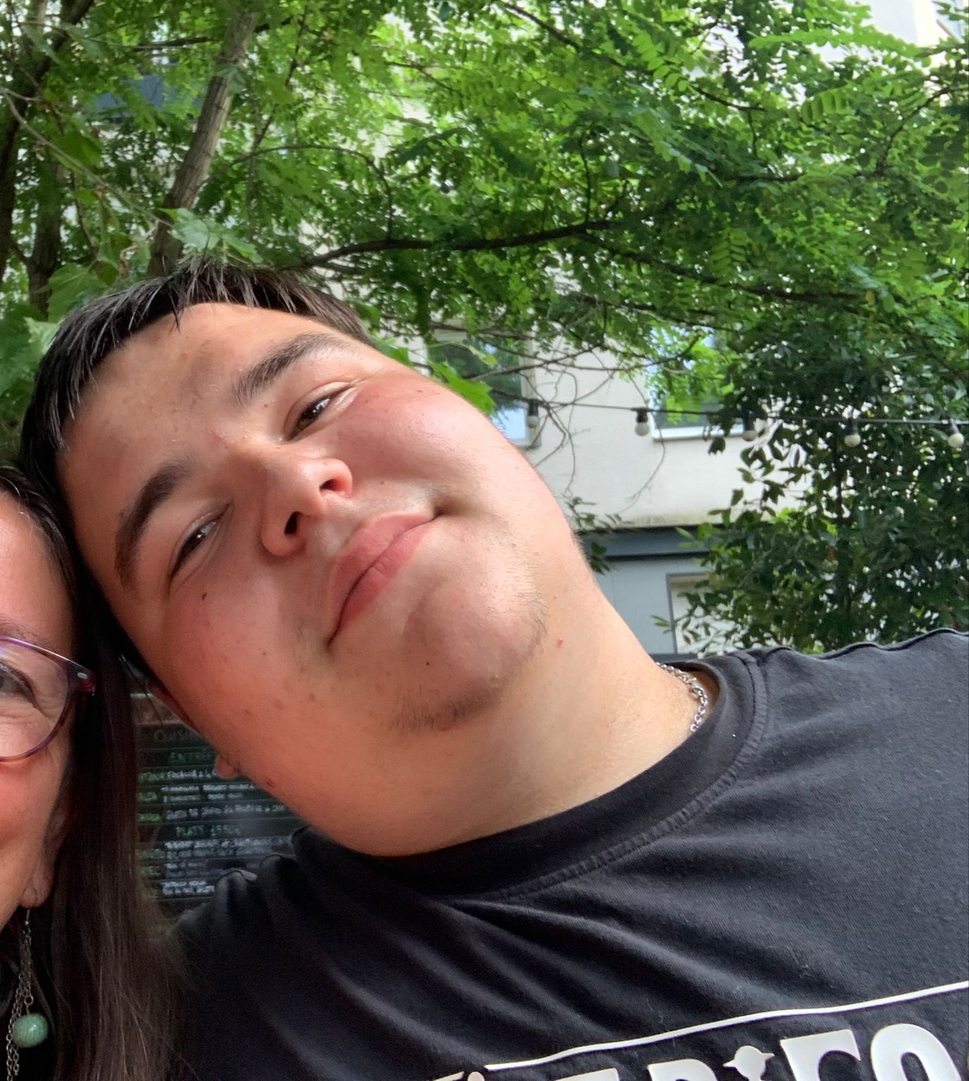 Profil de Badiss, 21 ans, Trav à Bettange-sur-Mess