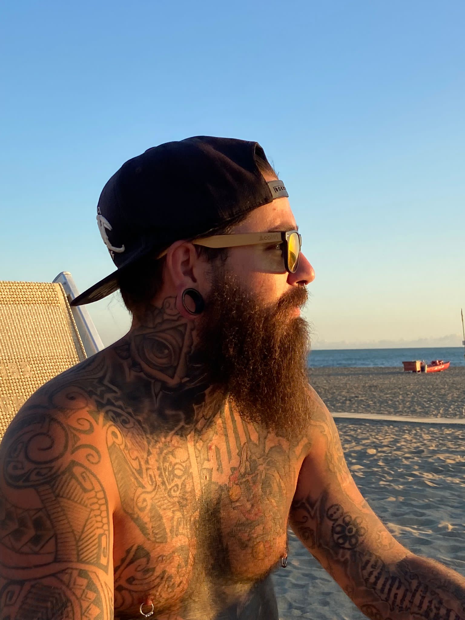 Profil de Amadi, 34 ans, Trav à Wallendorf-Pont