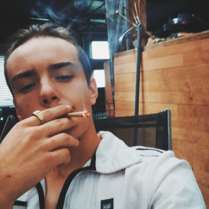 Profil de Cyril, 20 ans, Trav à Boxhorn