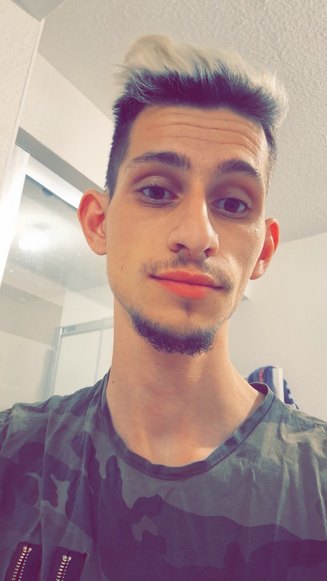 Profil de Saleh, 27 ans, Trav à Merkholtz