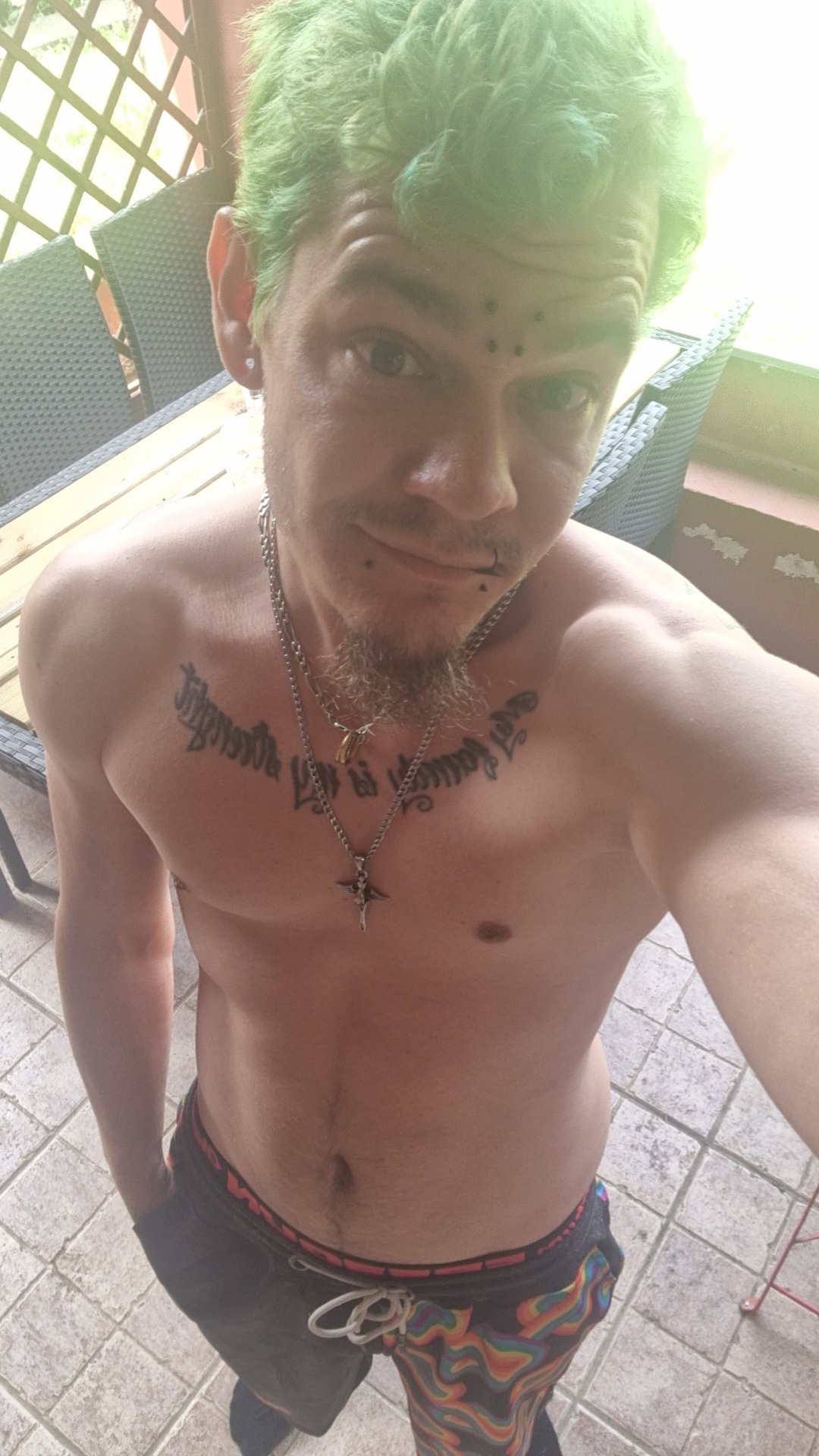 Profil de Kemil, 28 ans, Trav à Hoesdorf