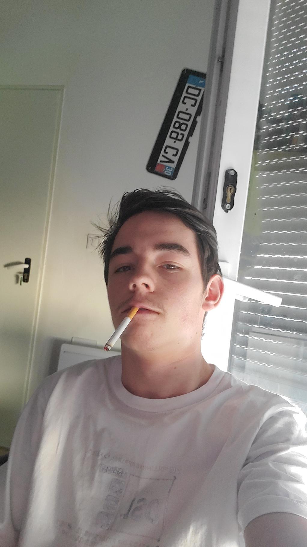 Profil de Papa, 23 ans, Trav à Grundhof (Berdorf)